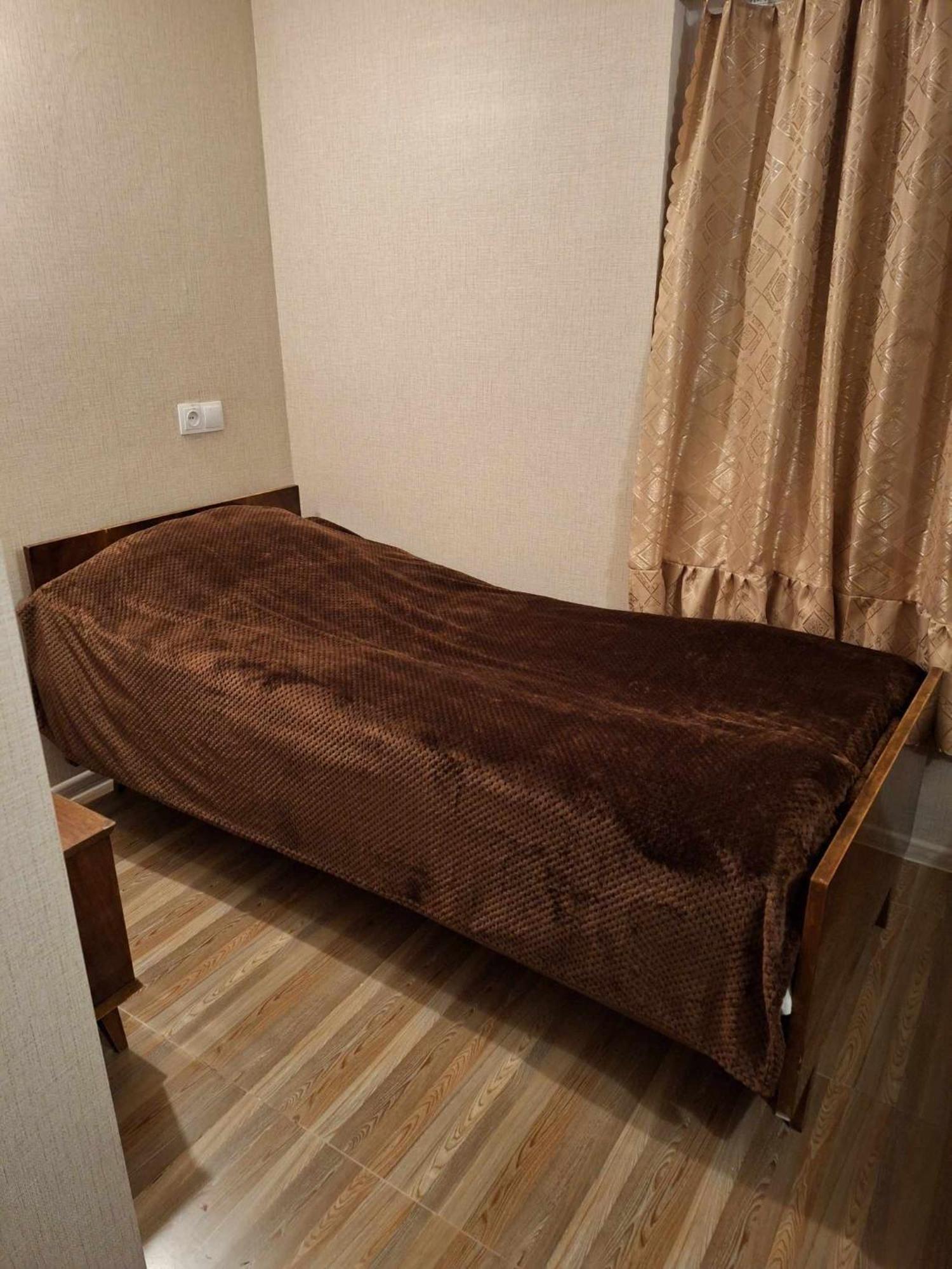 Lux-2-Or-1- Persons Irodion Evdoshvili Street #15 Kutaisi Bagian luar foto